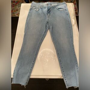 GAP Women's Light Blue Skinny Jeans